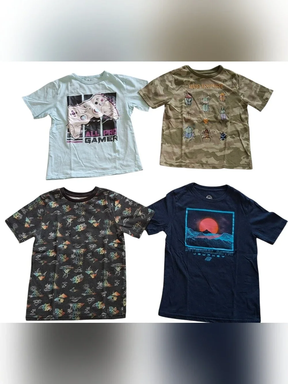 Lot of 4 boys casual school graphic tee shirts size M
